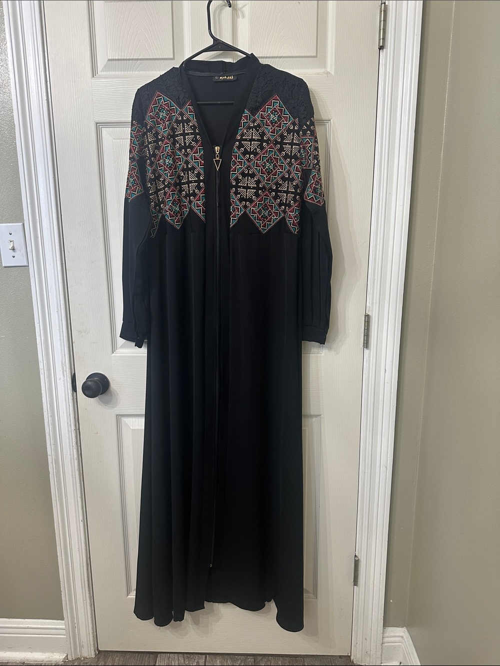 Embroidered Black Maxi Dress with Geometric Accents Arabian abaya